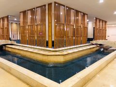 -库车国际酒店(火车站东湖公园店)