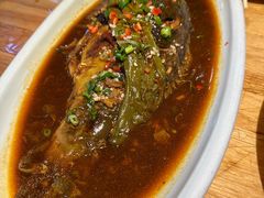 红烧鱼-快乐老家三鲜饺子东北菜(南六中路店)