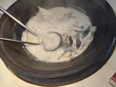 -陈大锅·岳阳鱼馆·地道岳阳菜(美食街店)