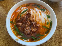 焖肉米线-建新园过桥米线(宝善街店)