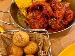 -BHC炸鸡(明洞总店)