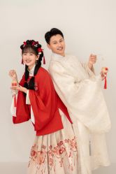 -雪中彩影婚纱摄影·微光艺术中心