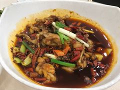 水煮牛蛙-簋街仔仔小龙虾(总店)