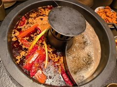 -晓宇重庆火锅(西安荟聚店)