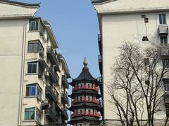 -绳金塔