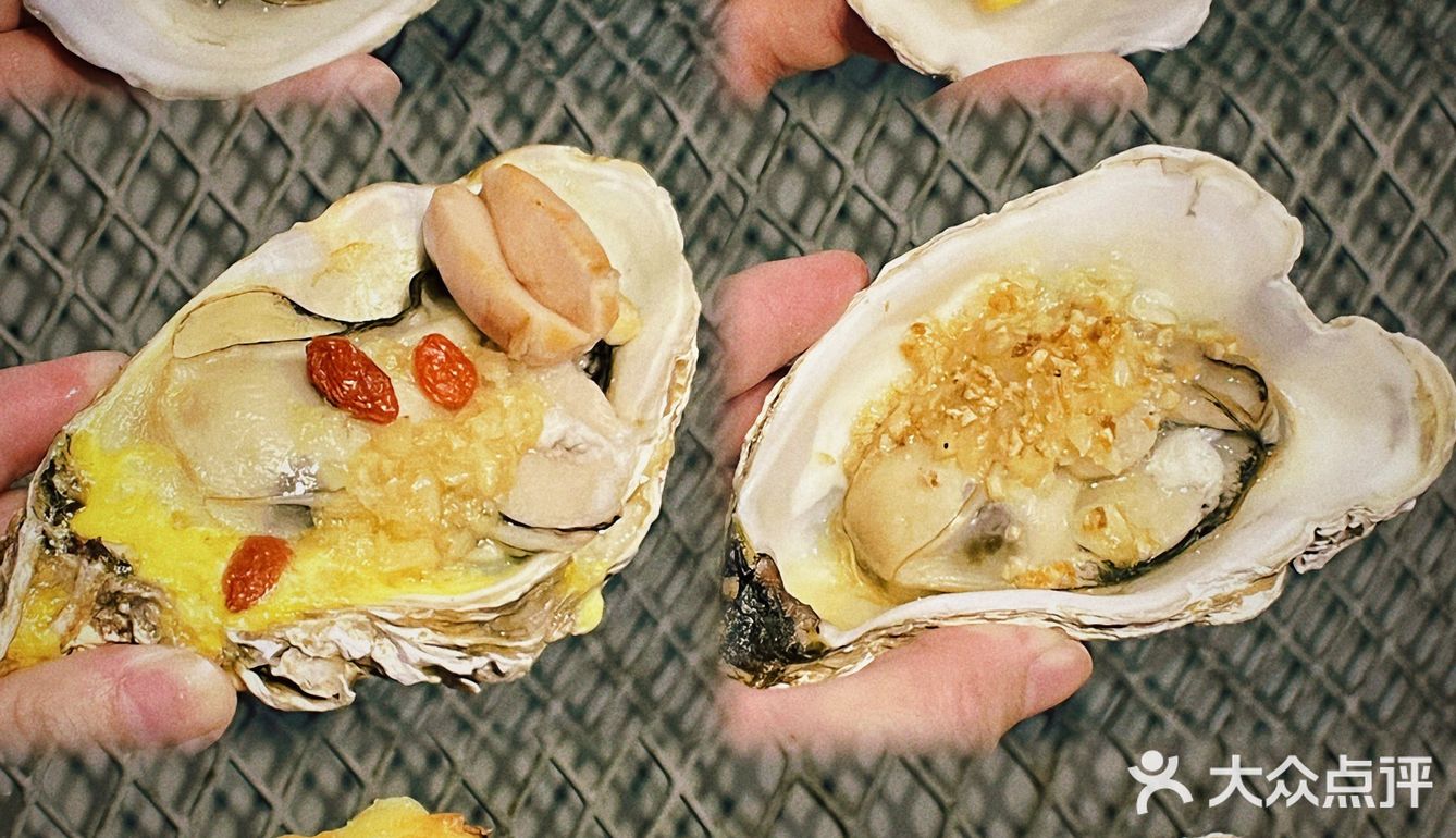 一家能吃各种口味生蚝的宵夜店🥢