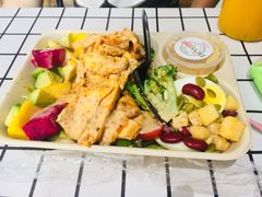 炙烤鸡胸肉沙拉-innewgogo纽麦轻食(滨北店)