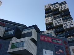 -资和信百货商场