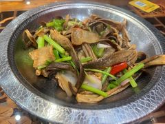 干锅鹿茸菌-陈记菜馆·非遗淮扬菜(东关街教场店)