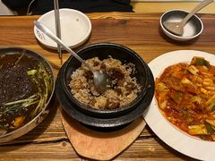 -百年石锅饭·朝鲜族传统民餐