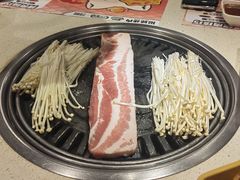 -猫爪爪原切自助烤肉(观音桥阳光世纪店)
