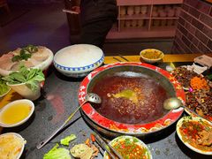 -水巷子·巴掌腰片重庆火锅(巧家店)