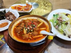 -郑百万·百万卤鹅重庆菜馆·家宴旗舰店(动物园店)
