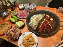 -周小明火锅(黑金冠社区店)