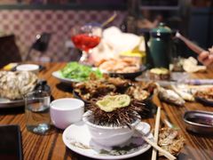 -蚝堡海鲜·威海菜·海肠捞饭·烧烤·亚洲吃蚝公司(幸福门店)