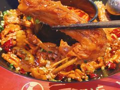 -张大师鸭爪爪特色干锅(南湖店)