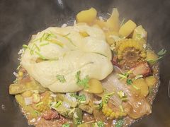 -万里闯关东铁锅炖菜馆(高新旗舰店)