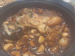 砂锅碟鱼头-双合园·海鲜水饺青岛菜(大尧三路店)