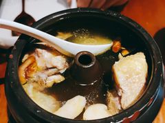 -云海肴·汽锅鸡·云南代表菜(天山百盛优客店)