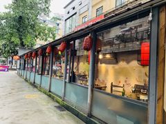 门面-王婆乔鲜鱼自助火锅(蜀汉路店)
