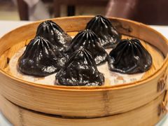 黑松露小笼包-肆月河豚·新淮扬(金融街店)