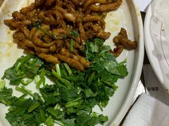 京酱肉丝-姥姥家春饼店(佳亿时尚广场店)