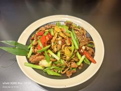 -桥边小楼·手工云南菜·古城观景小楼