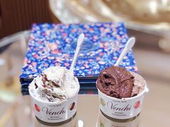 -VENCHI 闻绮(上海佛罗伦萨小镇店)