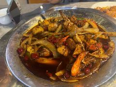 -休记光头香辣蟹干锅店(衣冠庙店)