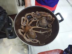新鲜的八抓鱼食材-大丰收海鲜酒楼·专业餐饮30年(连云港老字号店)