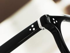 -目艮眼镜SHOWROOM(品牌集合店)