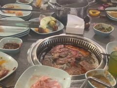-金滏山烤肉·海鲜·火锅自助餐厅(襄阳万达店)