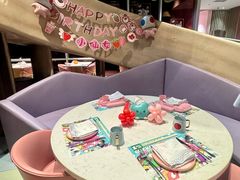 -水桶王国主题餐厅·聚会·生日派对·亲子活动·家庭套餐(亚龙湾希尔顿店)