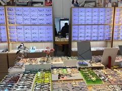 -天空之镜眼镜店蔡司依视路配镜授权零售店(望京颐堤港店)