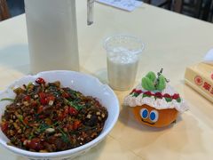 -笨罗卜浏阳菜馆(太平街店)