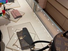 -LV路易威登(德基广场店)