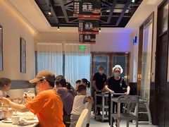 -煲王粤菜餐厅(中侨中心店)