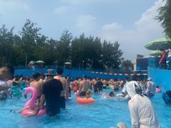 -欢乐水魔方水世界