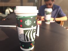 -星巴克(杭州银泰城西一店)