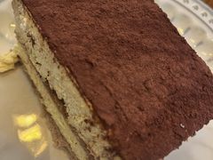 缺角蛋糕-及咖啡GatherCoffee(华申大厦店)