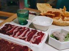-浪里寻·臻牛养生牛肉火锅(方圆荟店)