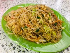 -蚝哥花姐湛江烤生蚝(美丽湾市场店)