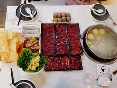 -三头牛·潮汕牛肉生蚝火锅 (夏湾店)