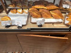 -CARINO BAKERY&CAFE(人广来福士店)