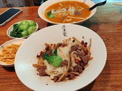 -漆黑觉米粉(三里屯店)