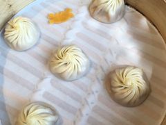 蟹粉小笼包-鼎泰丰(嘉年华•海信广场VILLAGE店)