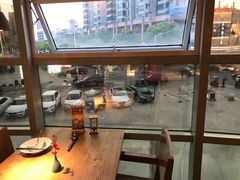 -蜜桃餐厅·伴山(湖滨商业街店)