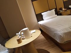 -全季酒店(上海青浦吾悦广场淀山湖大道店)