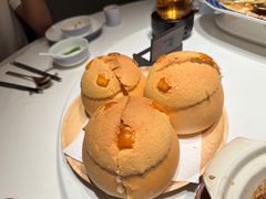 招牌菠萝包-炳胜私厨(万象前海店)
