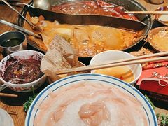 -萍姐火锅·公路夜市(武汉首店)